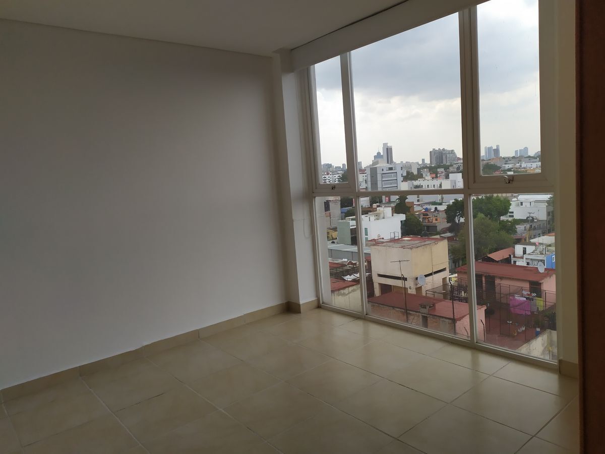 8 de 12