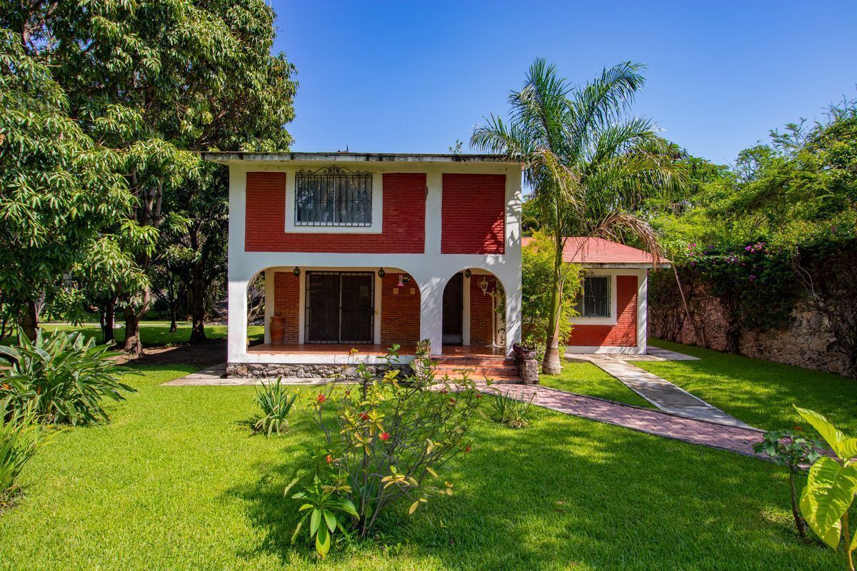 CASA EN VENTA HUERTOS DE MIACATLÁN