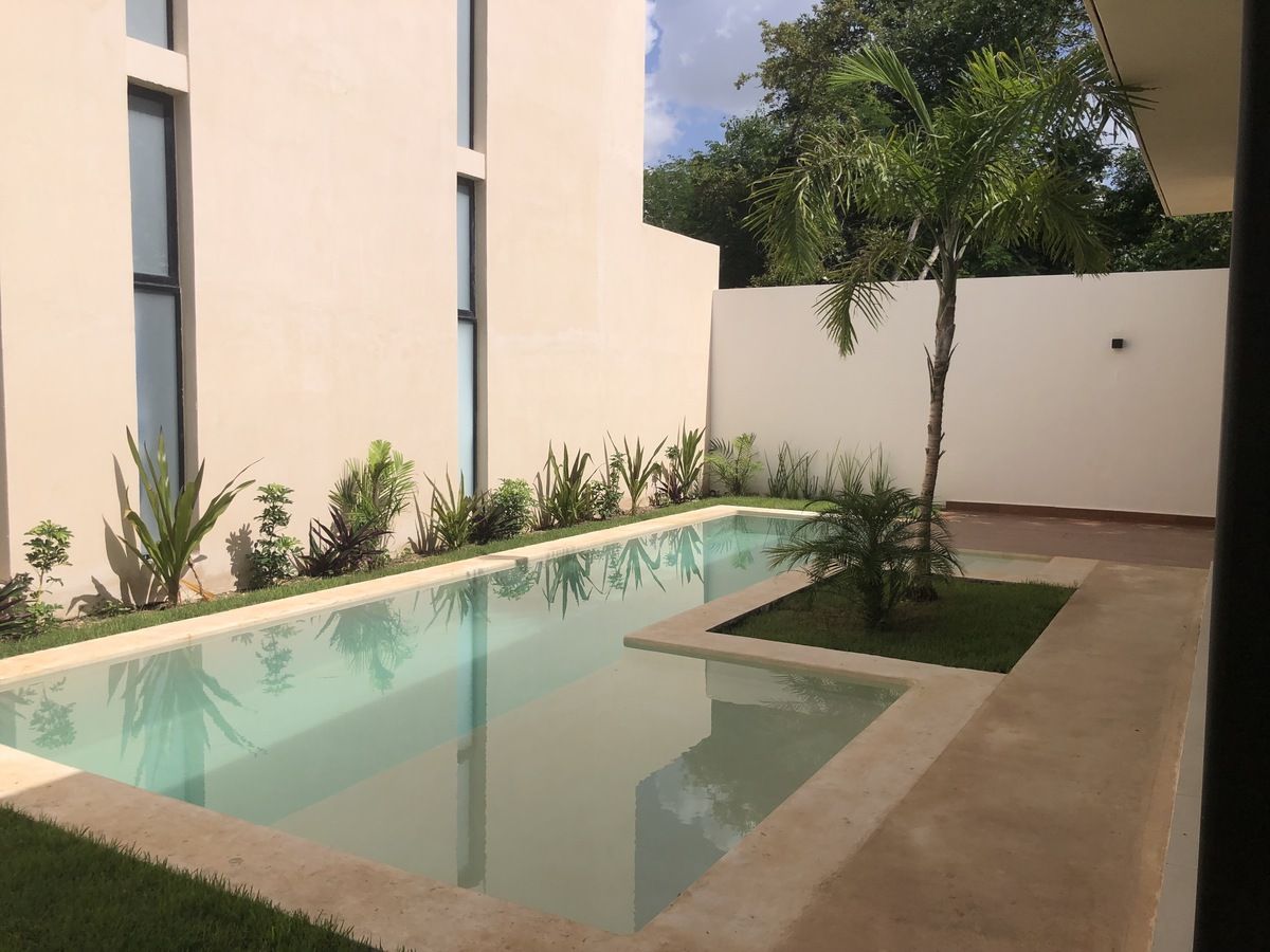 18 de 22: Area Social