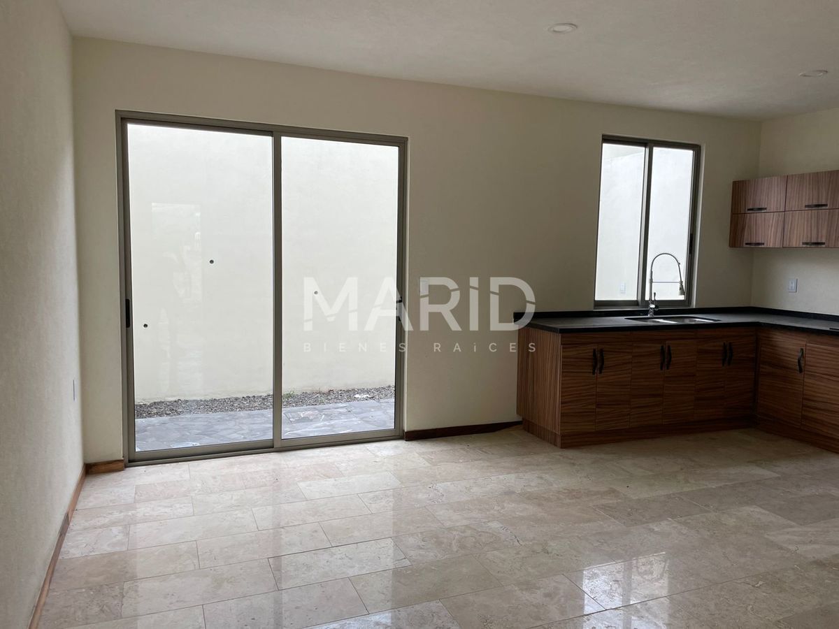 Casa en venta salida Mil cumbres Morelia