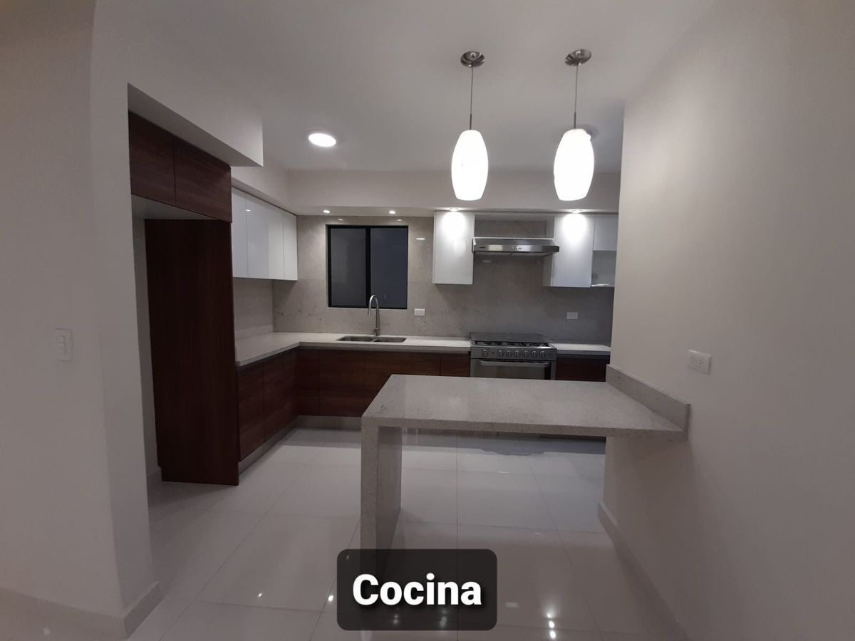 Casa em Cerradas Concordia, Apodaca, foto 6 de 23