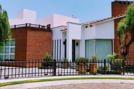 Casa EN Venta EN Residencial Zamarrero Zinacantepec