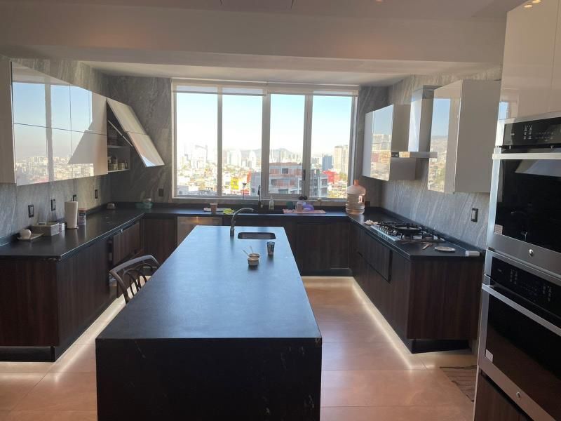 187, Carretera Al Olivo, Lomas de Vista Hermosa, 05100 con 3 Recámaras, 420 Metros Cuadrados, 4 Baños y 4 Puestos de Estacionamiento