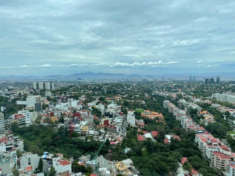 Departamento 3 Rec. en Renta en Prolongación Bosques De La Reforma | 493m² | Luxxu