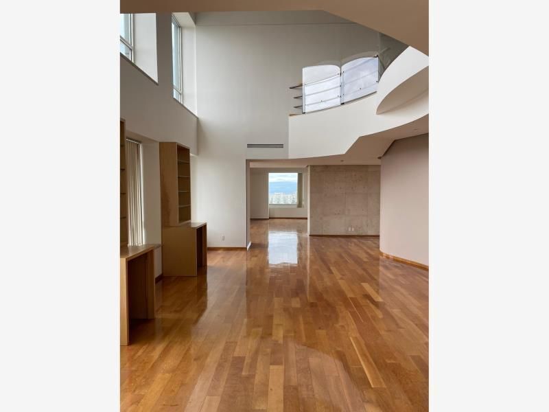 Departamento 3 Rec. en Renta en Prolongación Bosques De La Reforma | 493m² | Luxxu