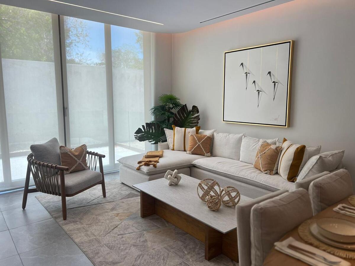 2 of 19: DEPARTAMENTO MUESTRA
