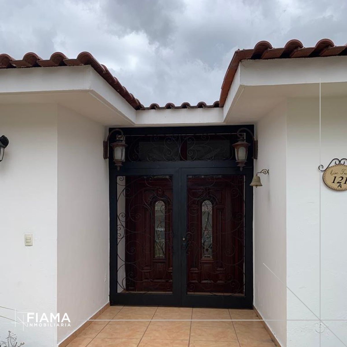 CASA AMUEBLADA EN RENTA EN COTO PRIVADO DE LAS BRISAS, TEPIC, NAY. (FC)