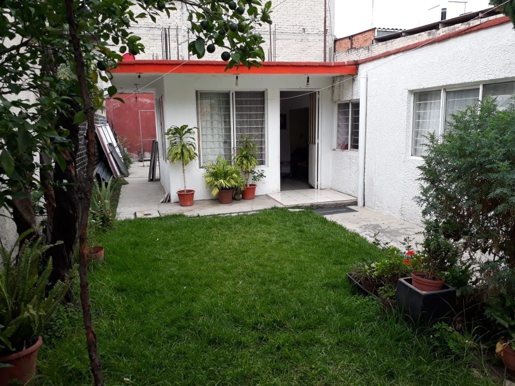 Terreno en venta en Tlalpan Arboledas del Sur CDMX