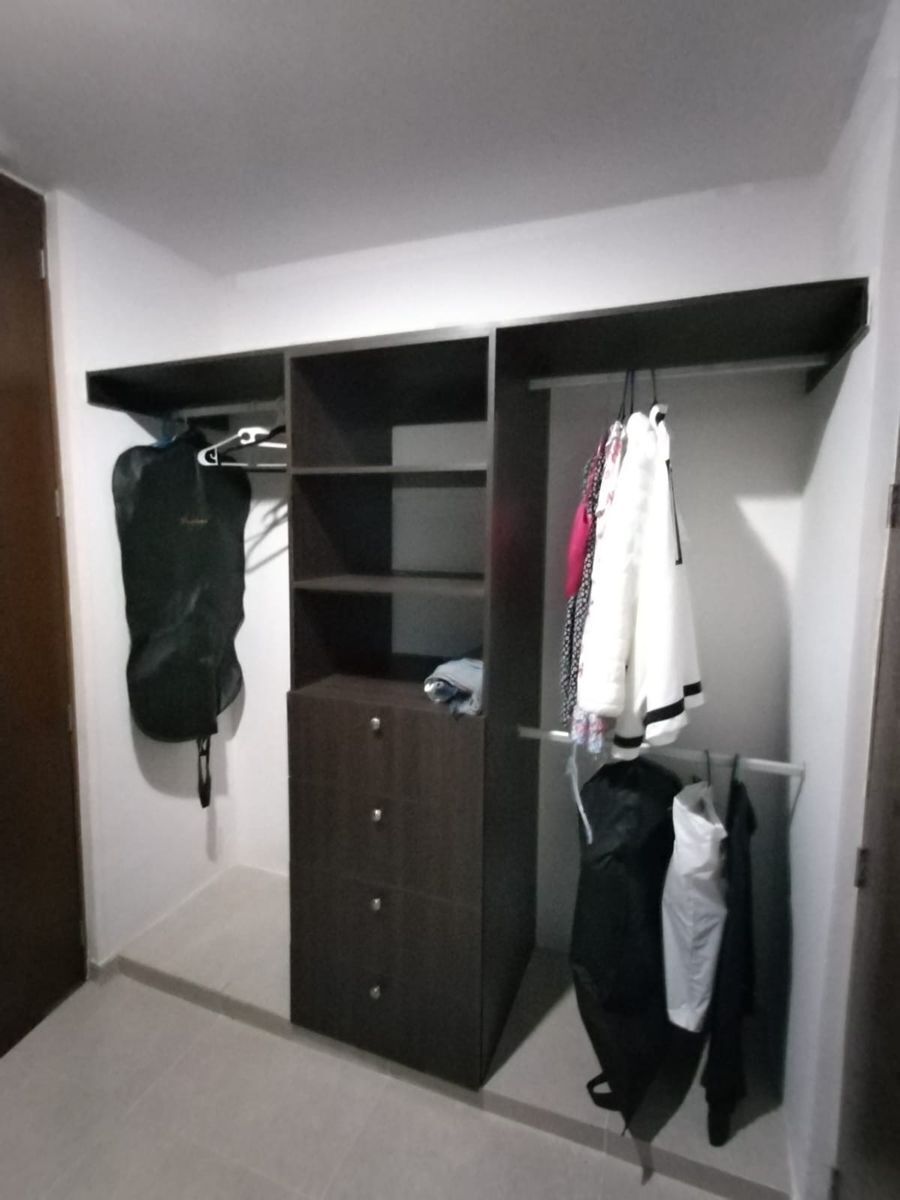 17 de 44