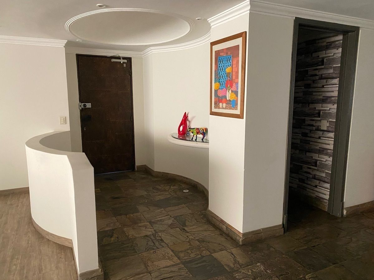 Apartment in Bosques de las Lomas, Cuajimalpa de Morelos, photo 2 of 24