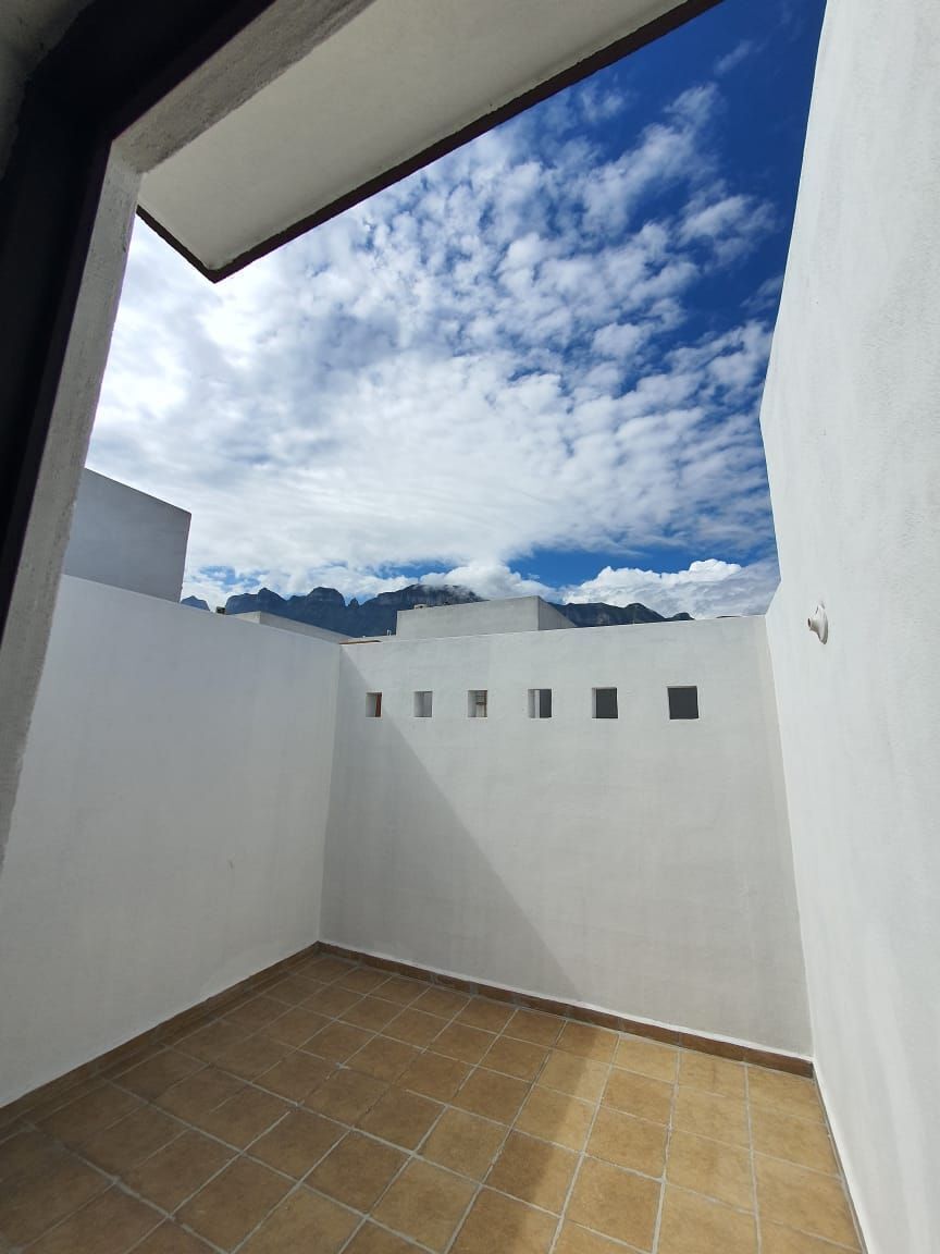 48 of 49: 3ER PISO PATIO INTERNO