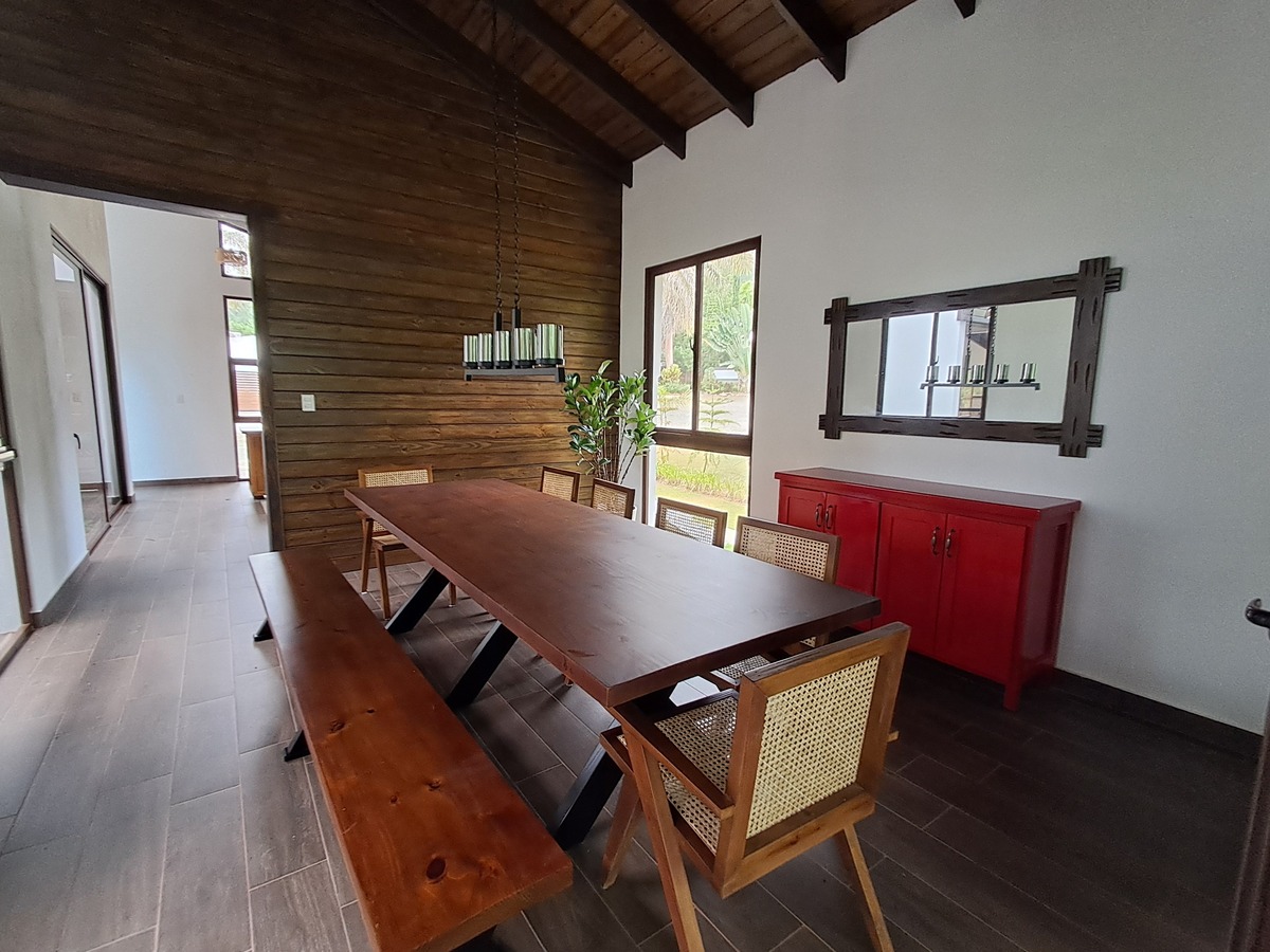 17 de 29: Comedor vista