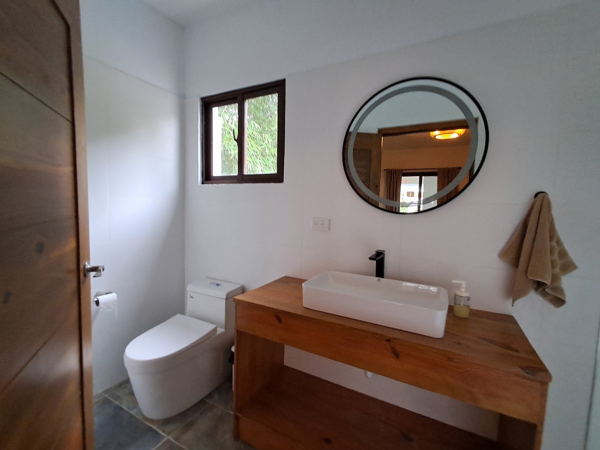 23 de 29: Baño 2