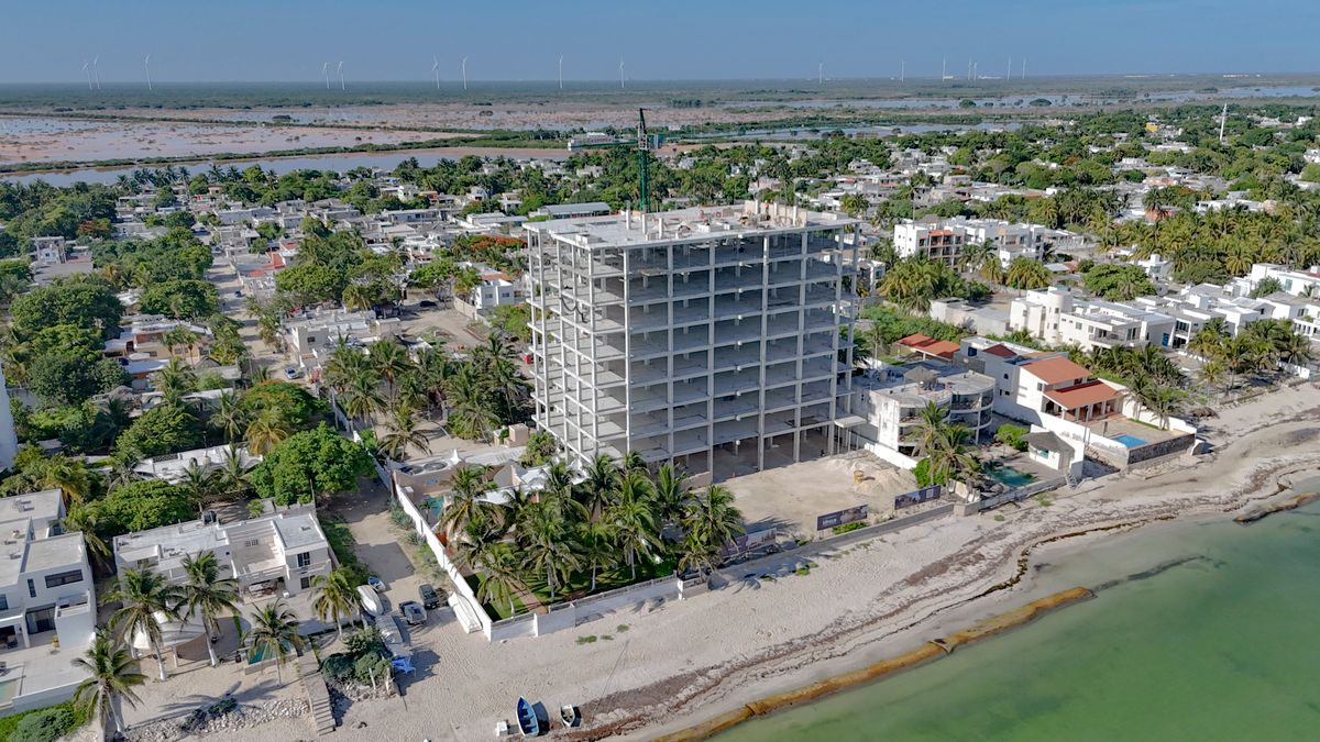 11 de 12: AVANCE DE OBRA