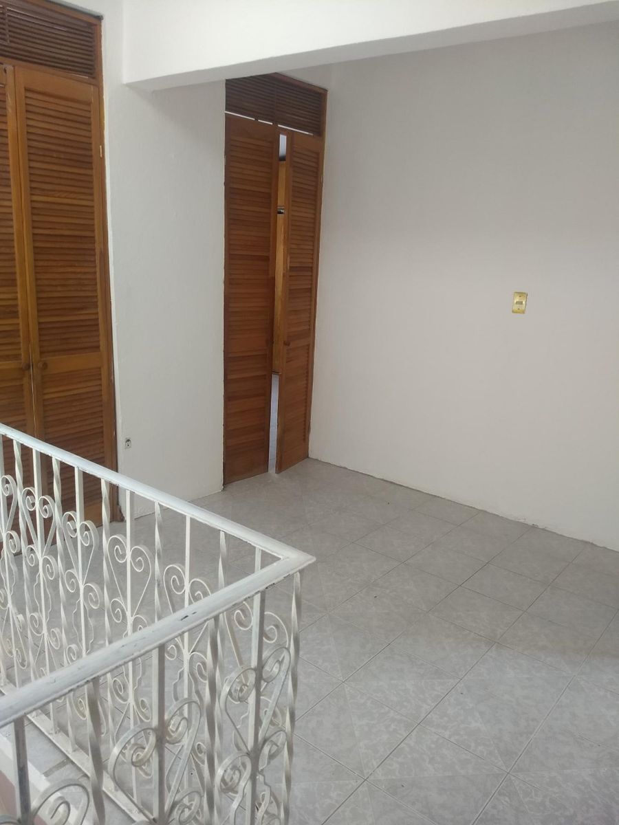 7 de 30