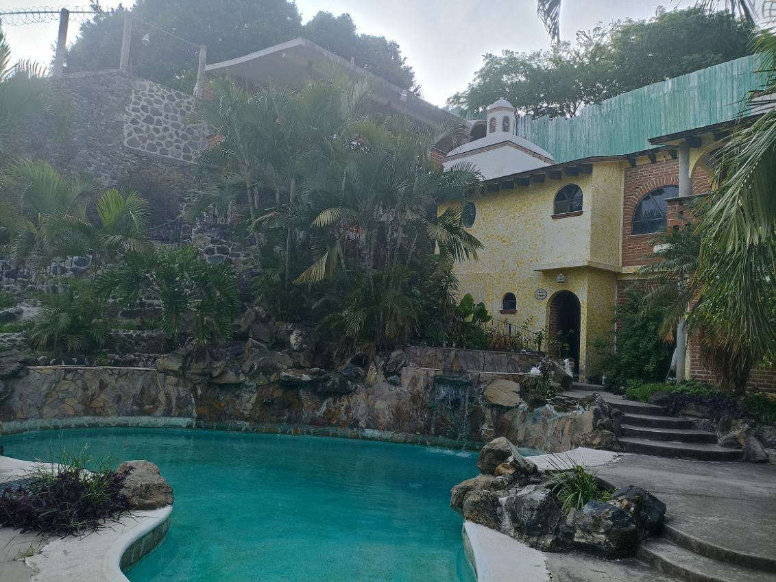 Casa en Fraccionamiento en Burgos Bugambilias, Temixco, Morelos