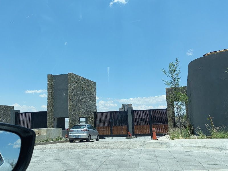 Departamento en Residencial la Vista en Venta