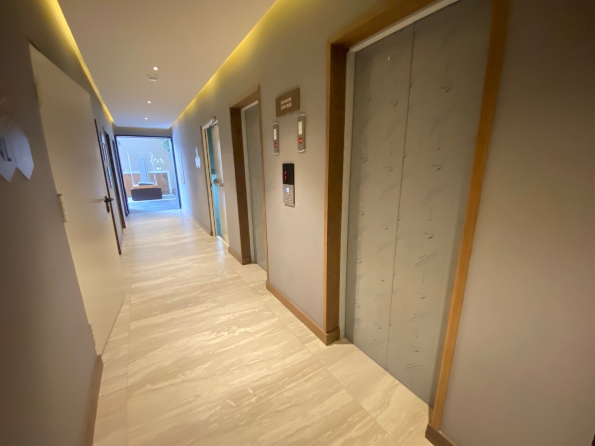 22 of 47: Elevadores