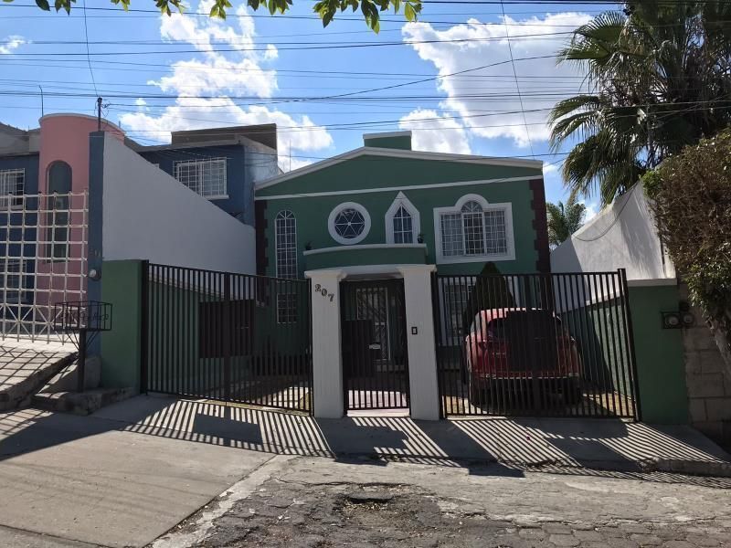 SE VENDE CASA EN TEJEDA