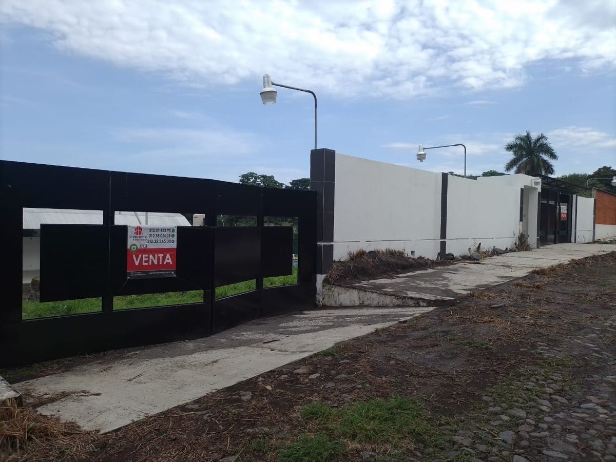 Terreno con alberca ,baños y terraza El Chivato en VENTA - foto 1