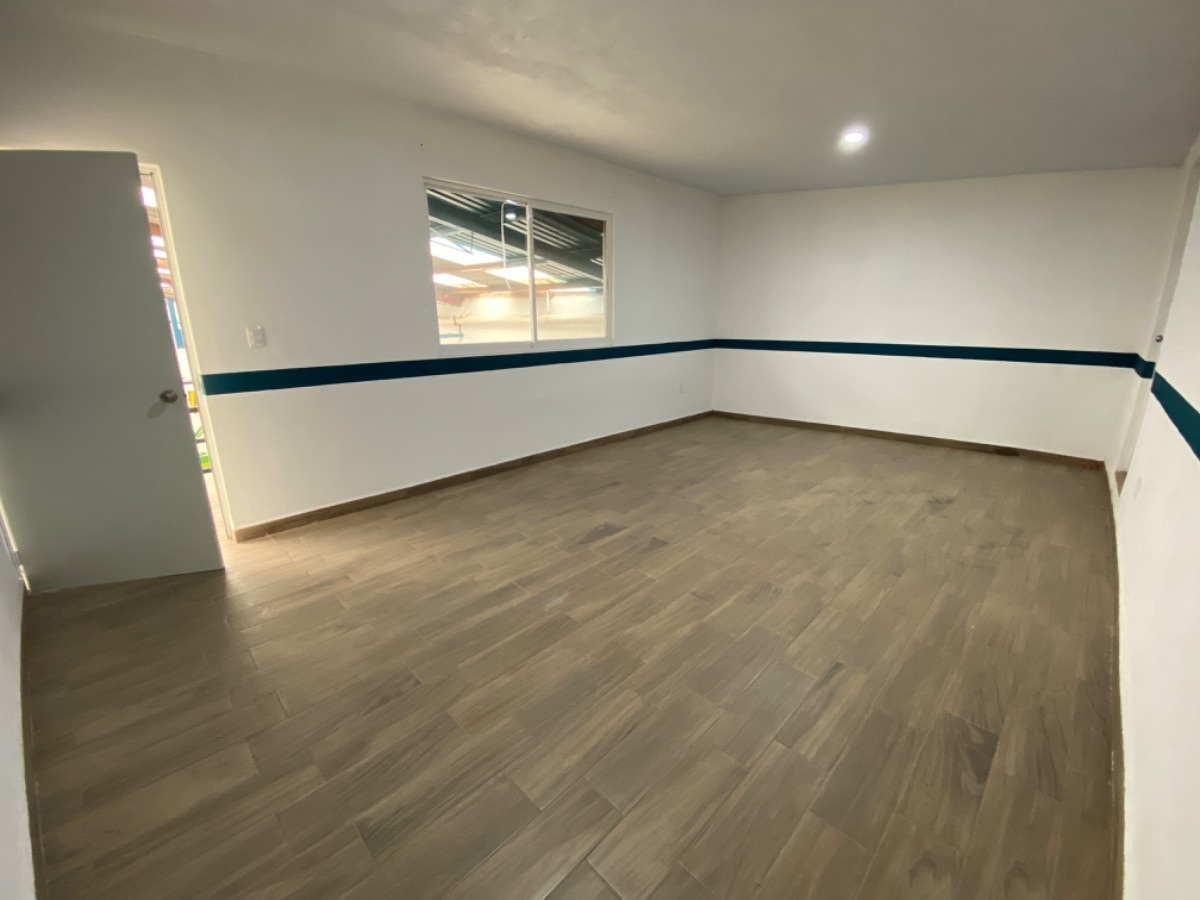 9 de 14: Habitación con baño