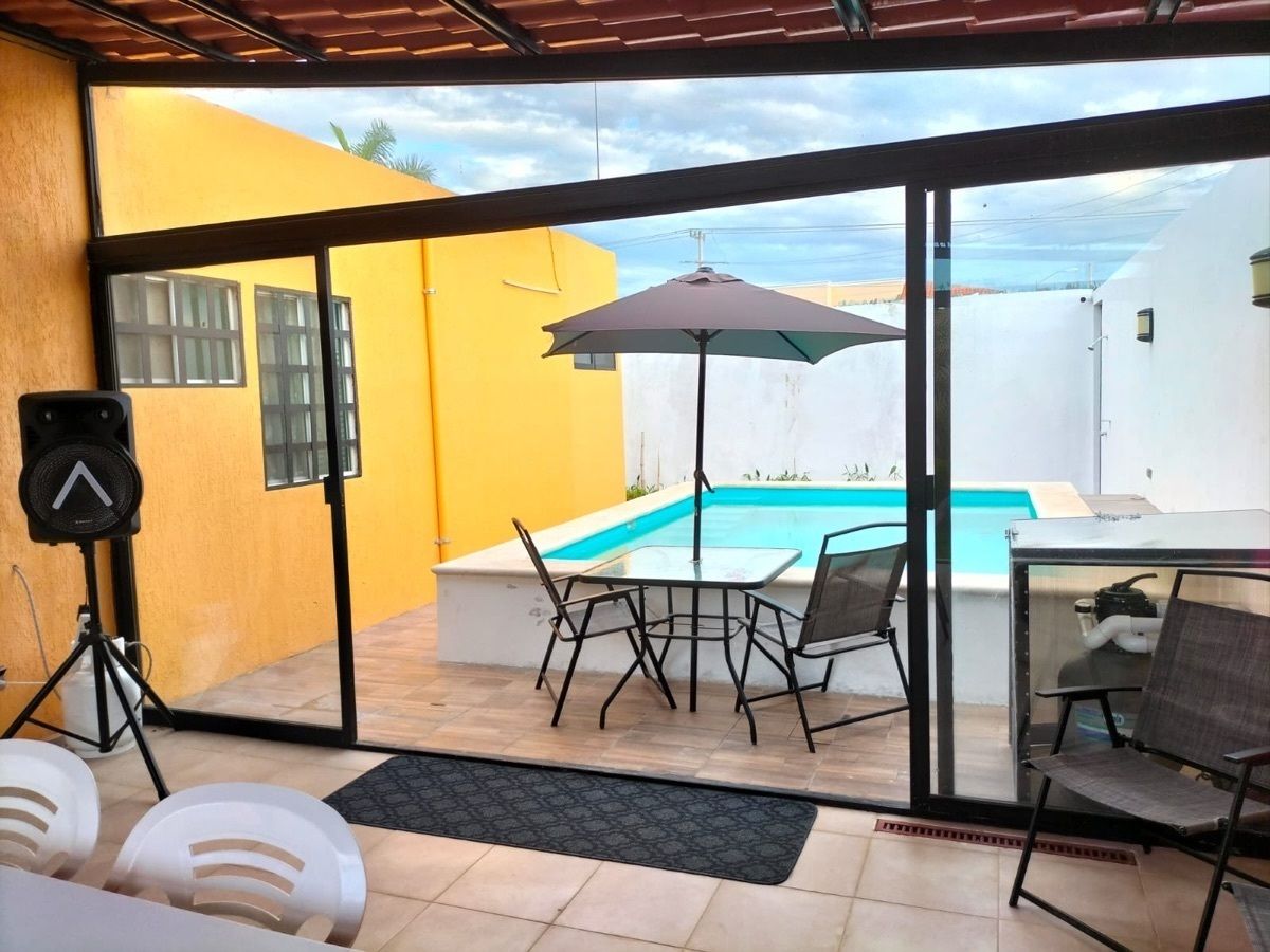 26 de 32: Terraza techada