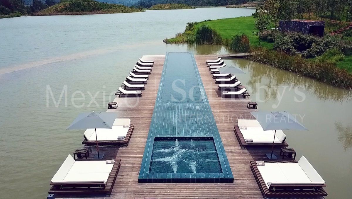 Inmejorable terreno en Valle San Nicolas, Valle de Bravo - foto 4