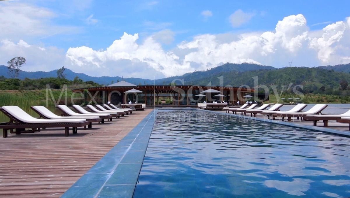 Inmejorable terreno en Valle San Nicolas, Valle de Bravo - foto 5