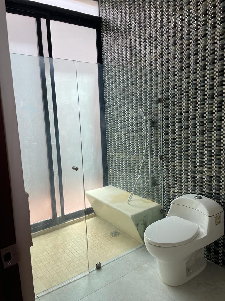 17 de 29: Baño recámara principal
