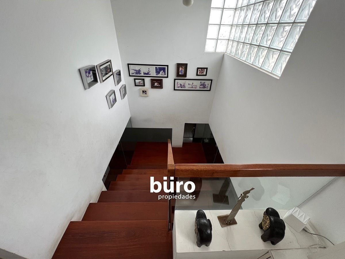 La escalera, foto 18 de 33