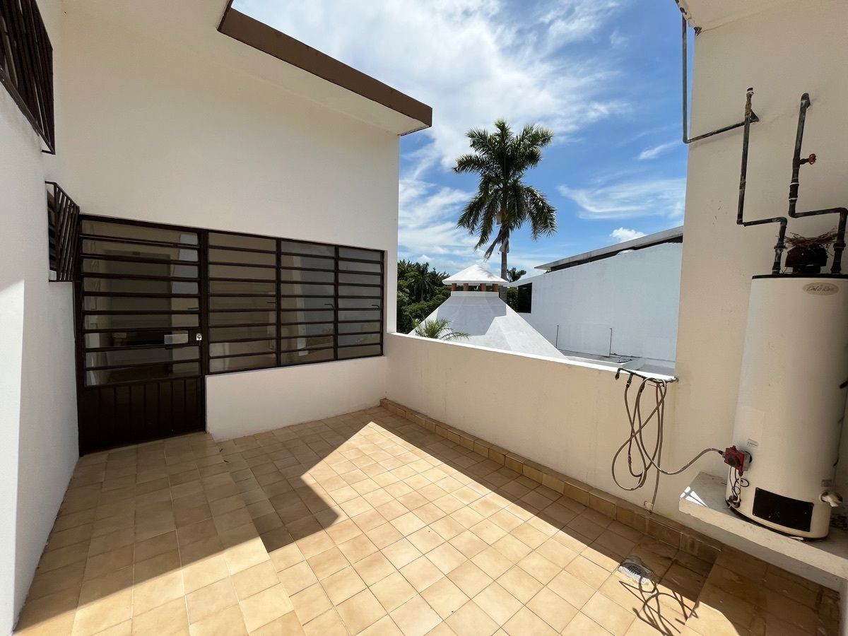 11 de 31: Patio de lavado