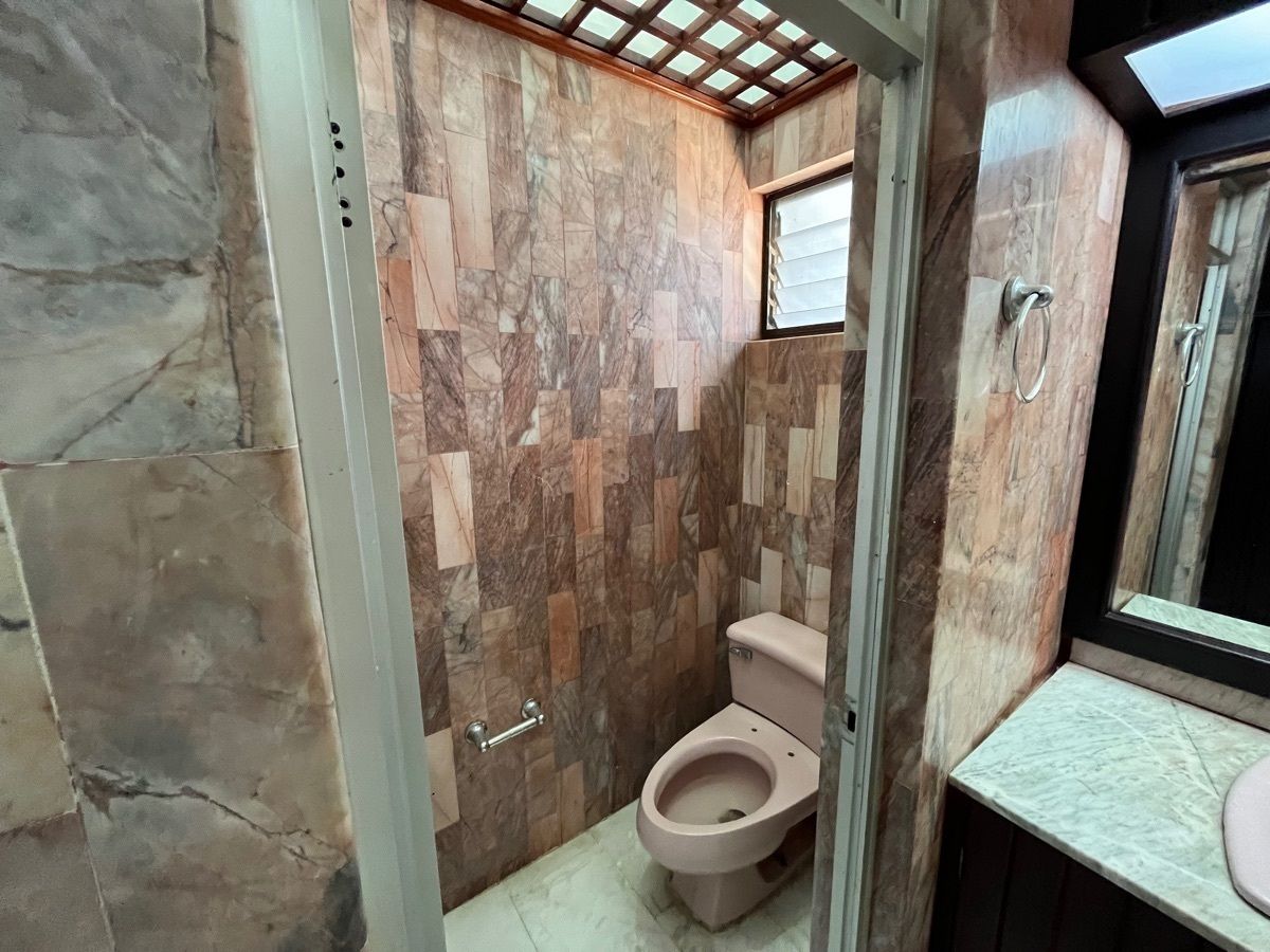 27 de 31: Baño RP 2