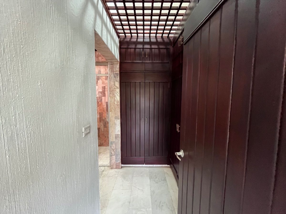 28 de 31: Baño RP 2