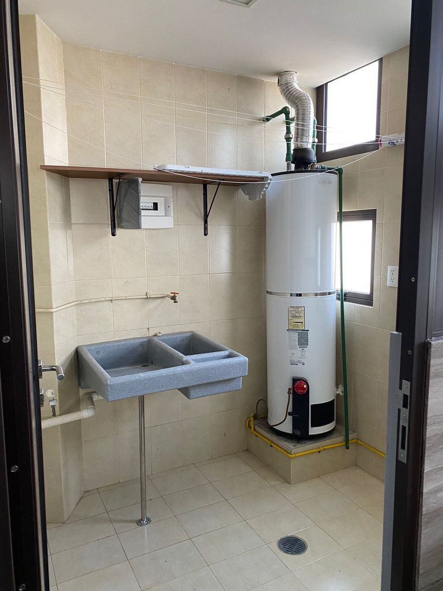 11 of 17: área de lavado 