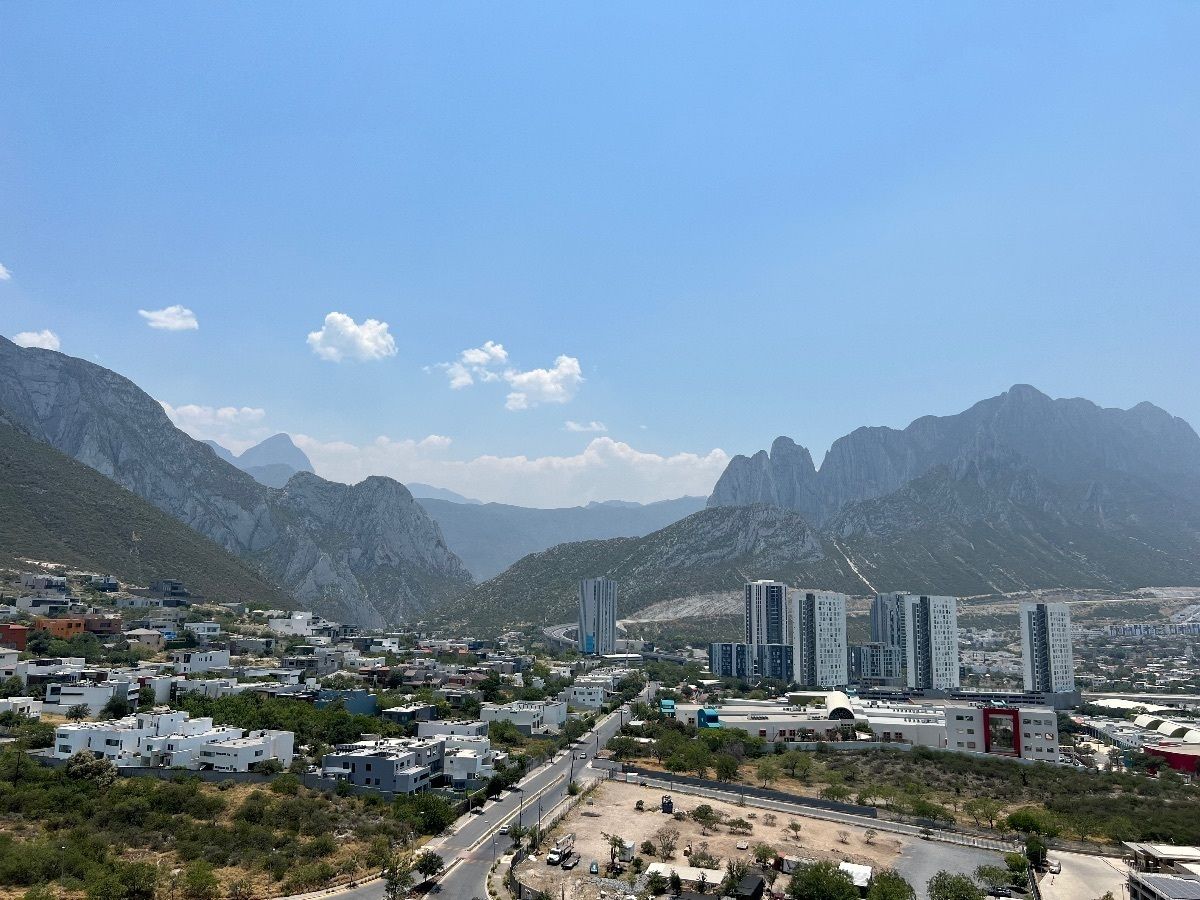 15 de 24: Vista desde el balcón