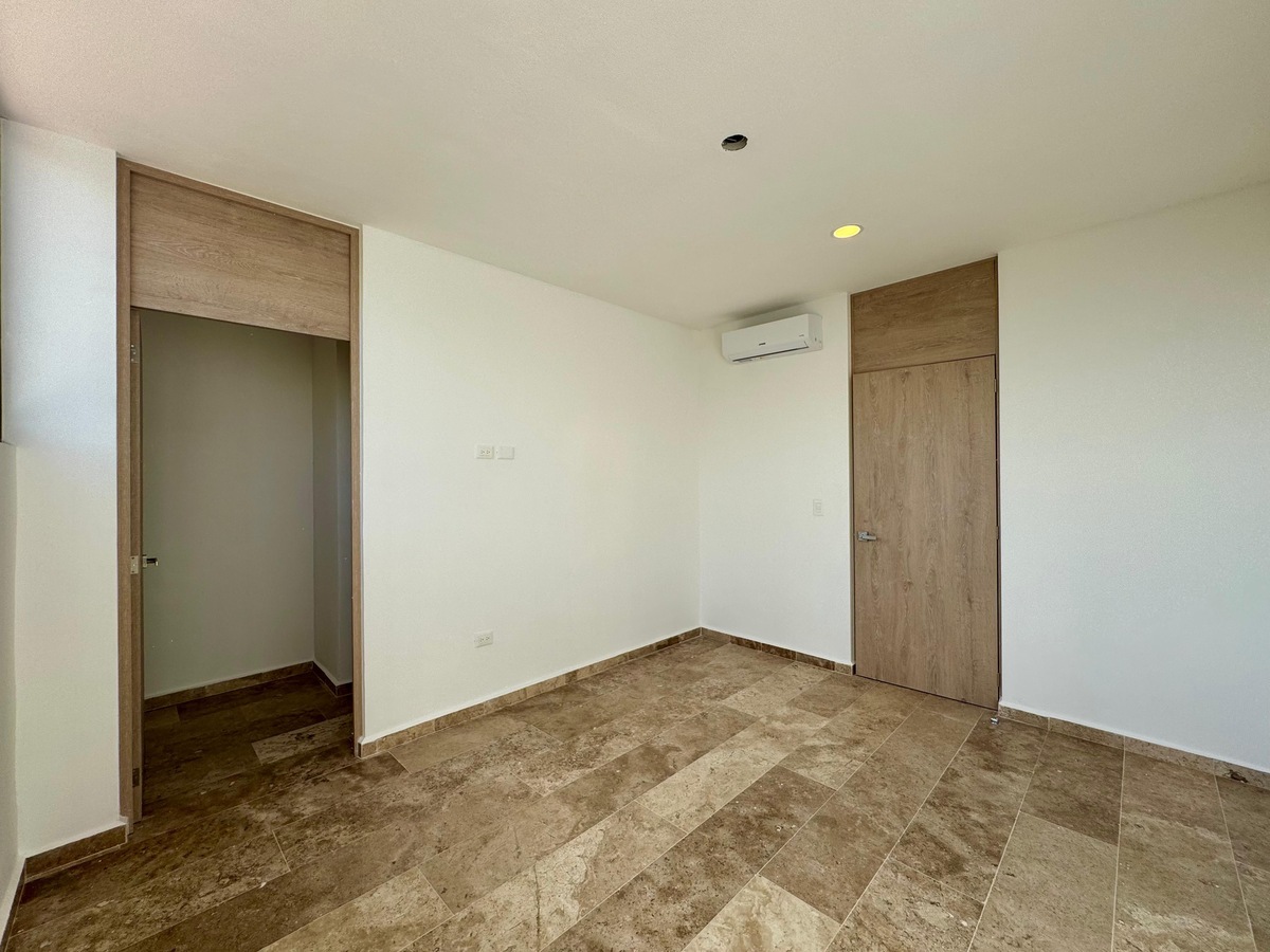 9 de 13: Recámara Principal