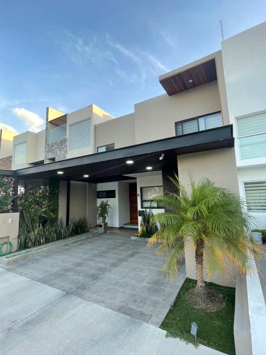 6 casas en venta en Canadas del lago, Corregidora, Queretaro -  