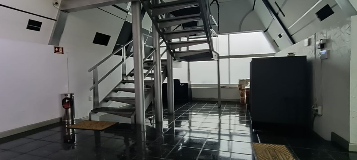 8 de 12