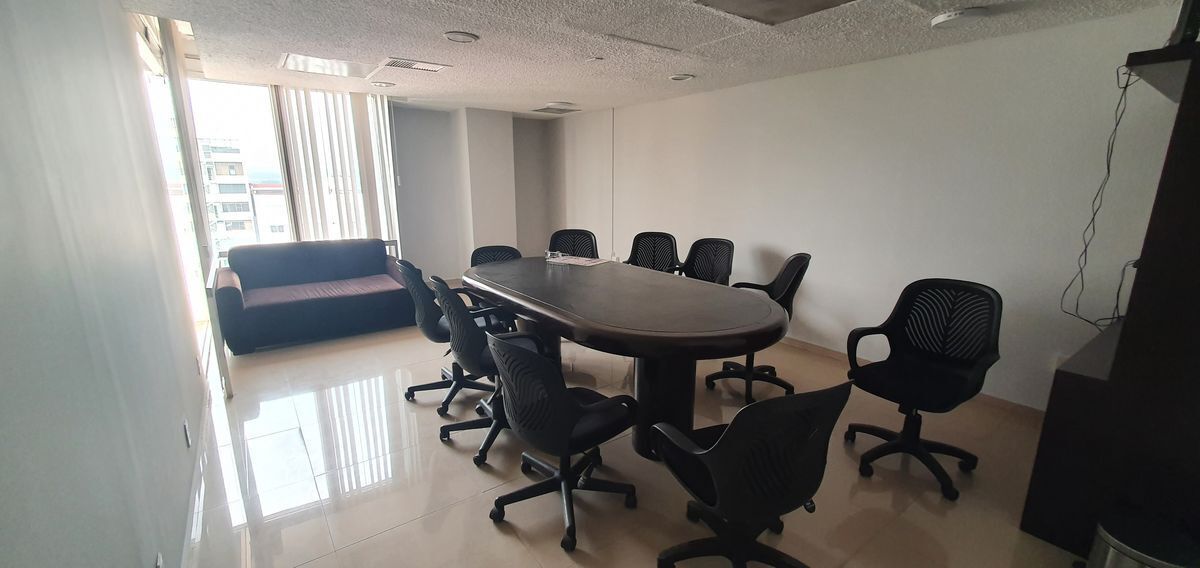 7 de 8: sala de juntas