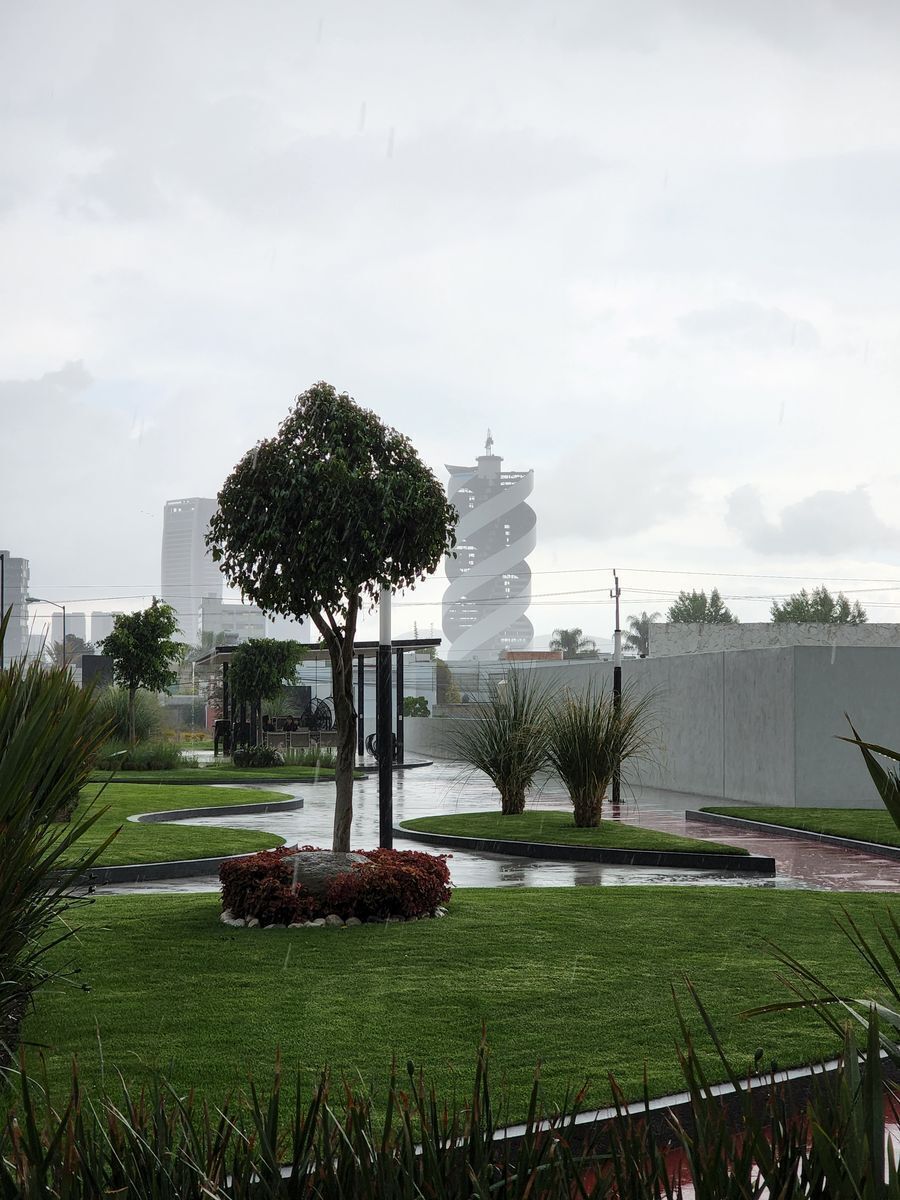 36 de 41: Áreas exteriores