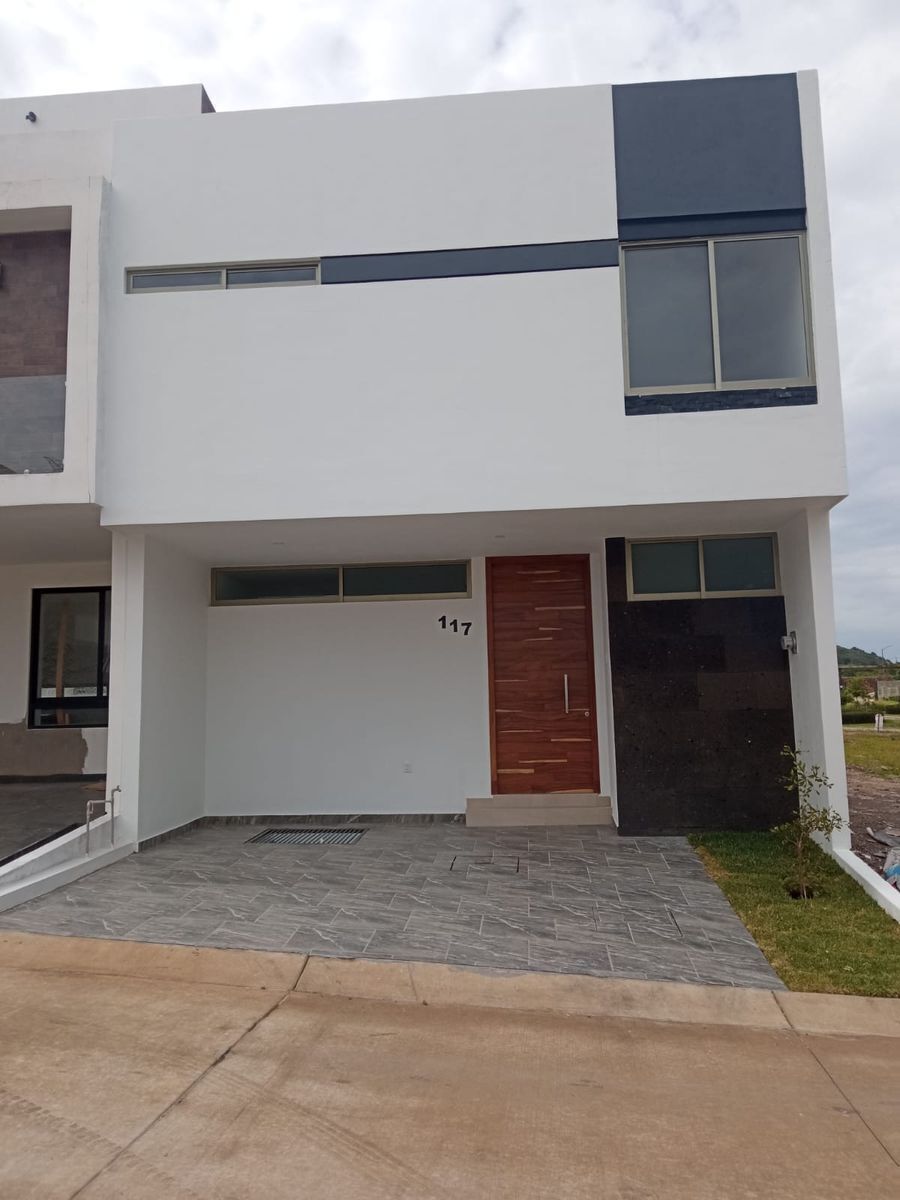 Casa en Venta, Capital Norte, Coto Galarza, con Roof Garden