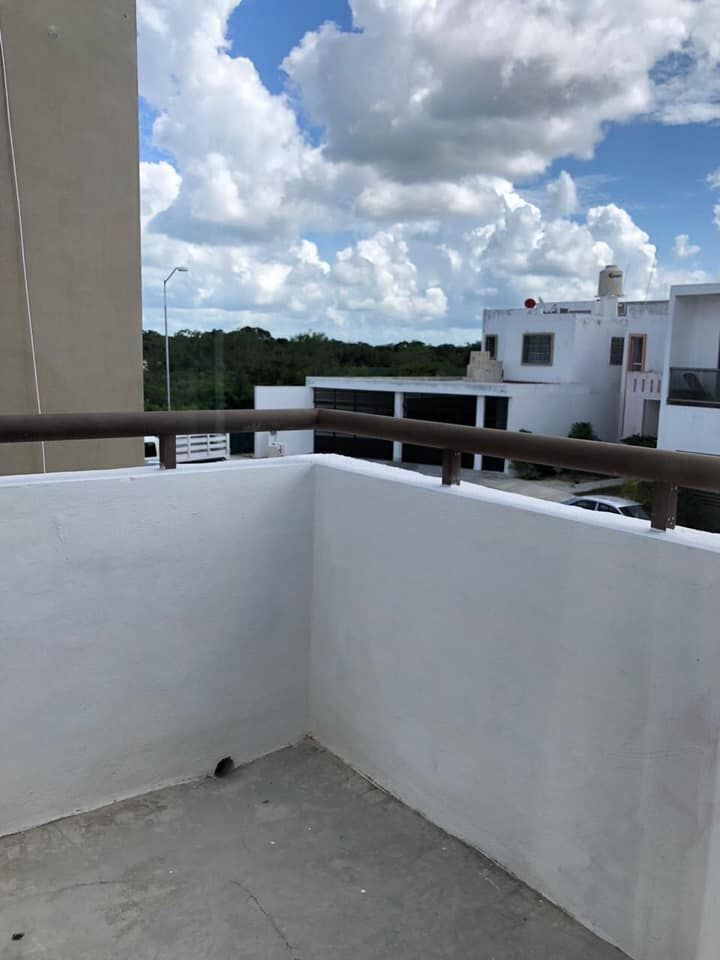 13 de 14: BALCON