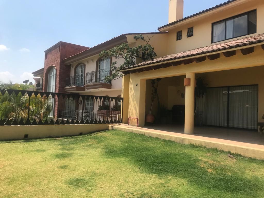 Casa en venta Bugambilias 2da sección