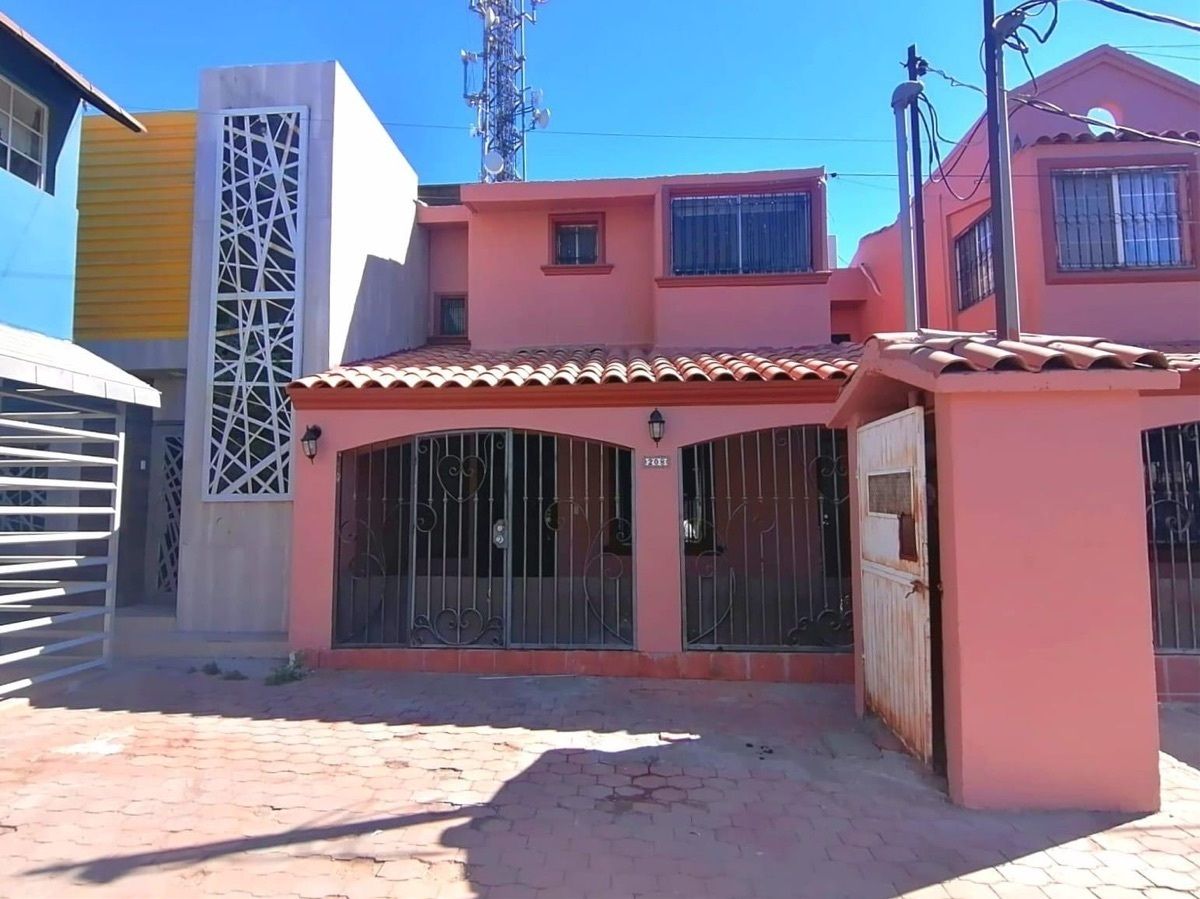 SE VENDE CASA EN FRACC. VILLAS CALIFORNIA (DETRÁS DE TIANGUIS DEL CABALLITO)., foto 1 de 14