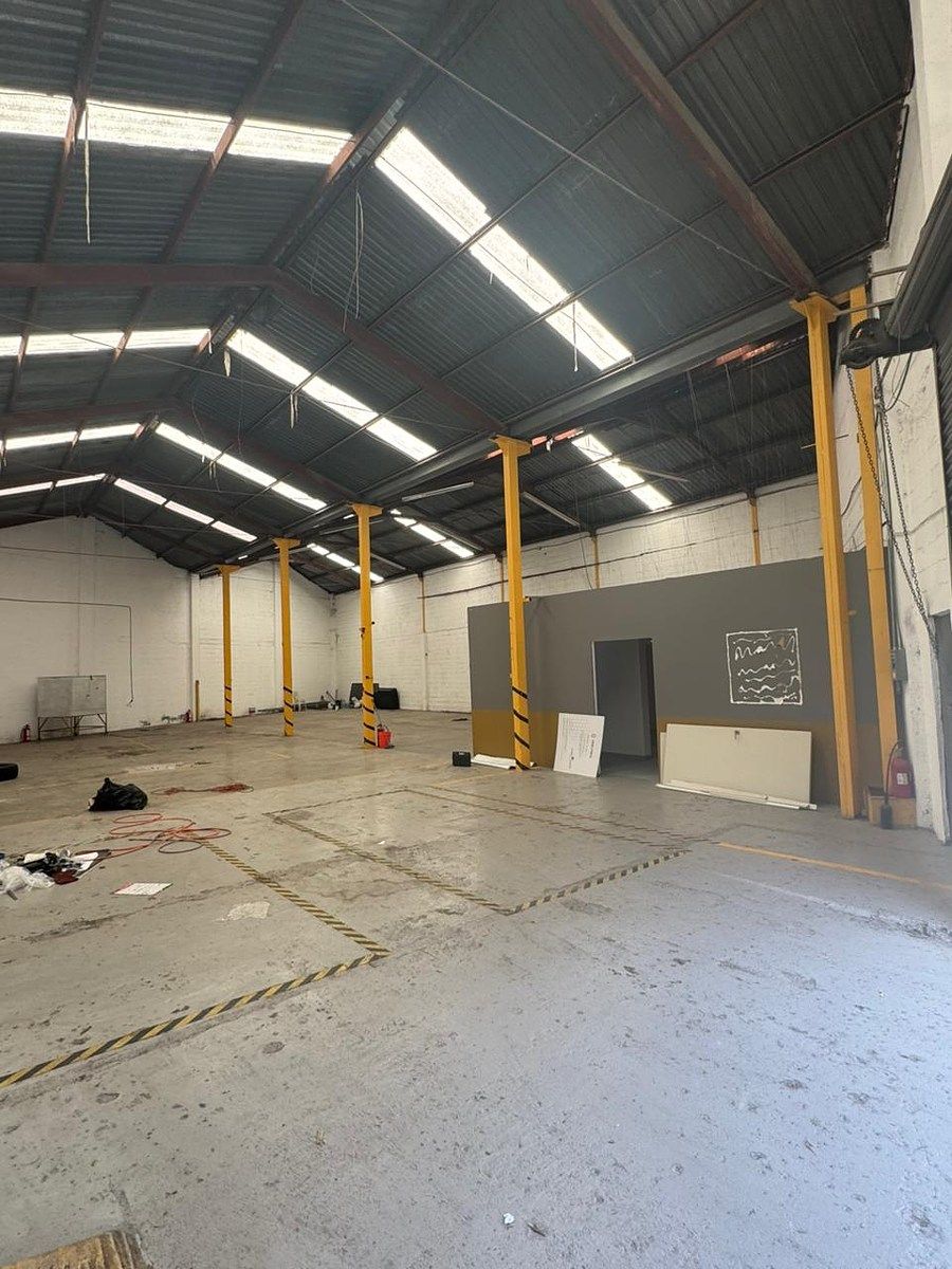 Commercial Storage Unit in Santa María, Monterrey, photo 4 of 4
