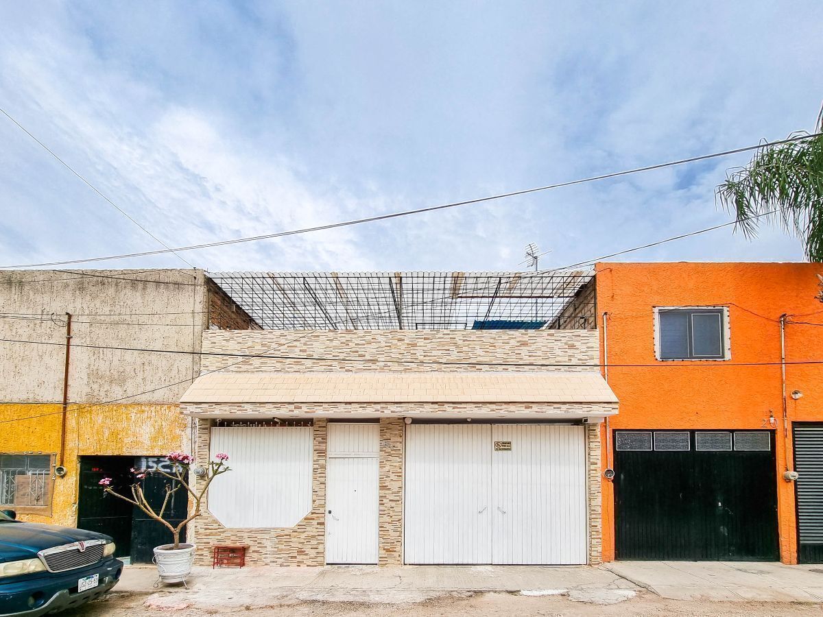 Casa en venta en Pio,Solís,Galván, Educadores de jalisco, Tonalá, Jalisco -  Casas y Terrenos