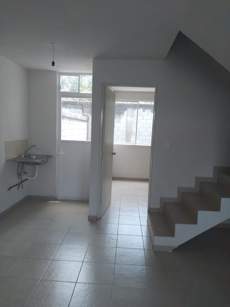 Casa en La Rioja, Irapuato, foto 3 de 10