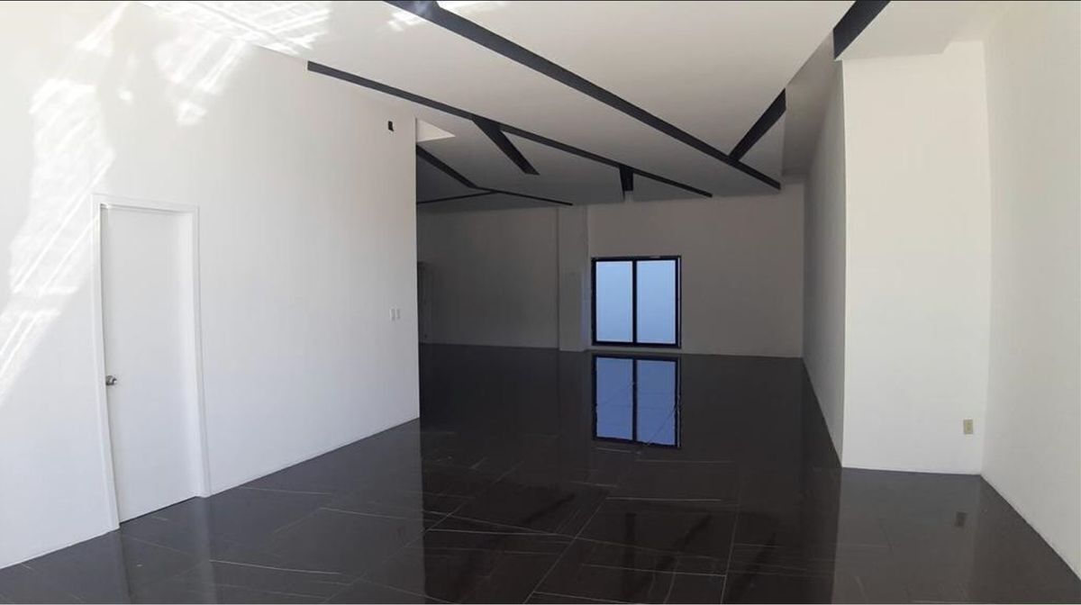 4 de 26: Lobby (2)