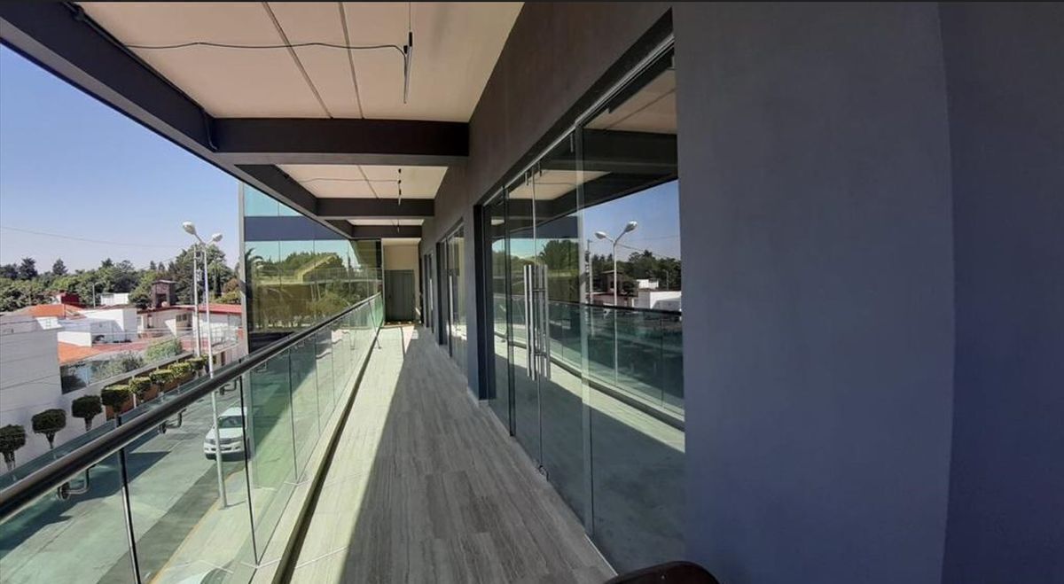 6 de 26: Balcón Nivel 1