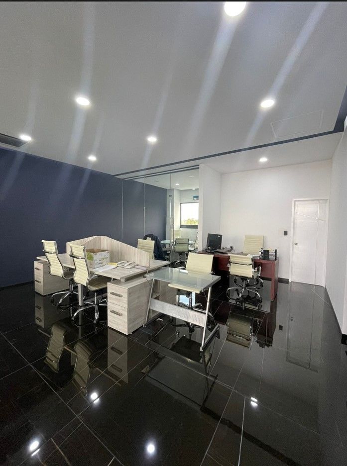 9 de 26: Muestra de espacios de Oficina acondicionada (3)